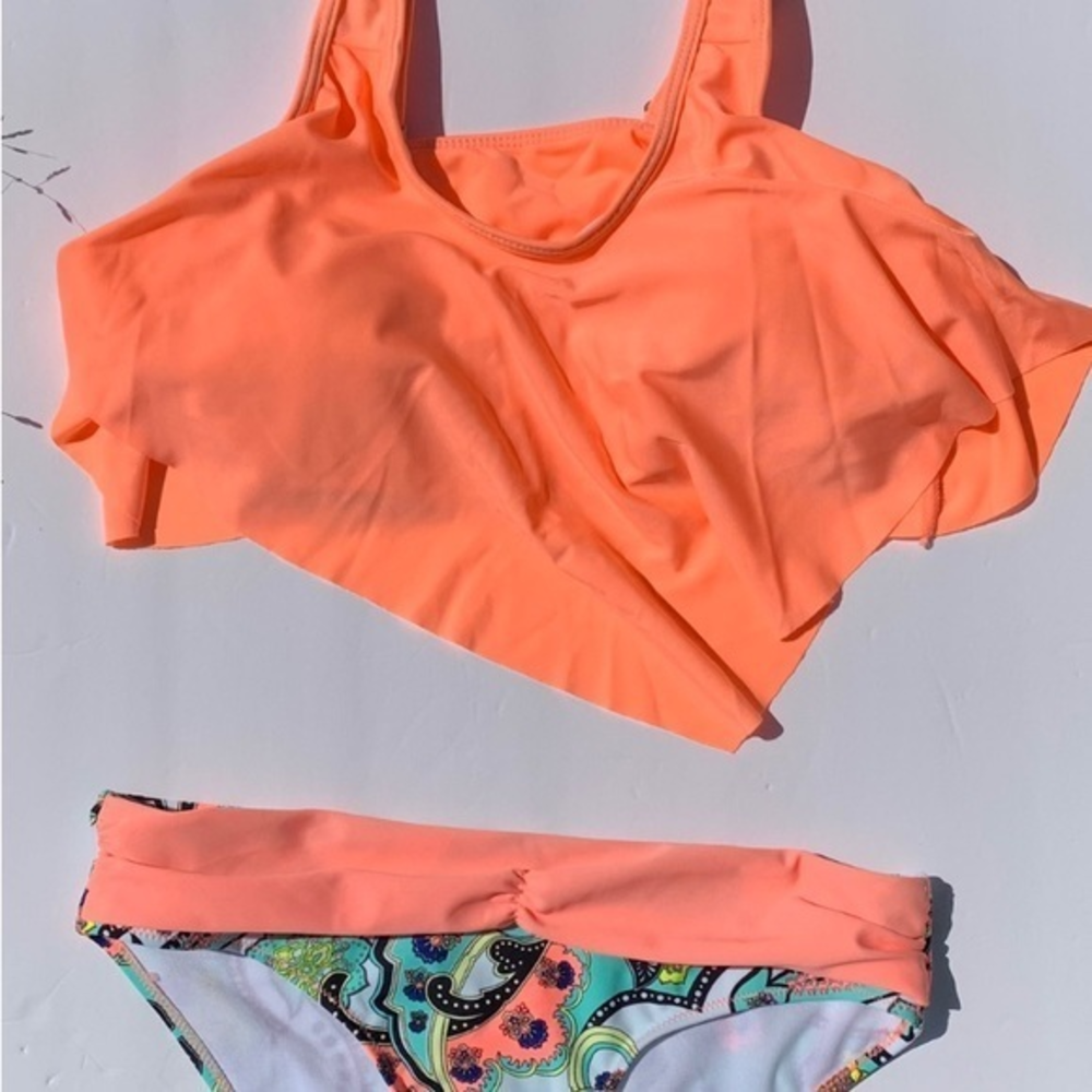 ✨✨2/$20 ✨✨  Colorful 2 Piece‎ Swimwear